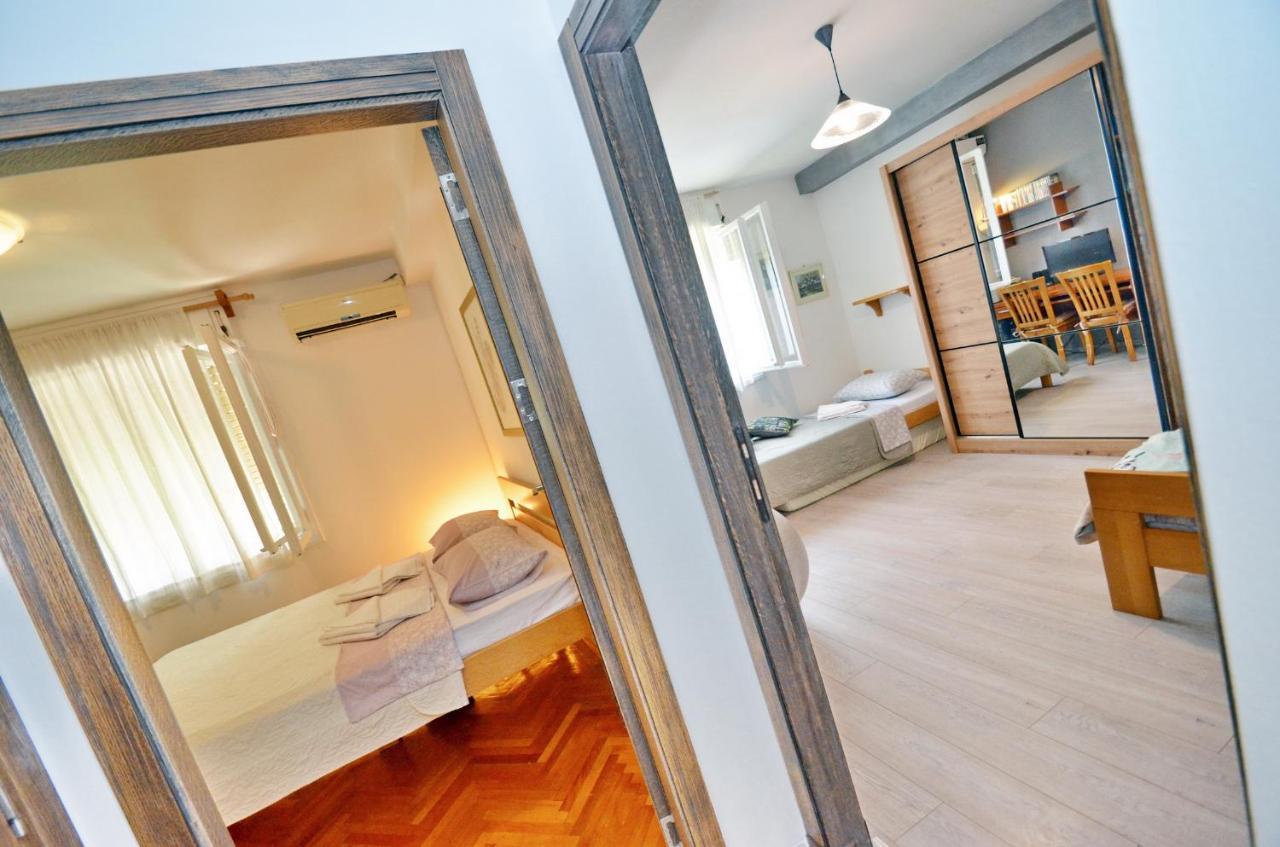 Apartment Oaza Kotor Eksteriør billede