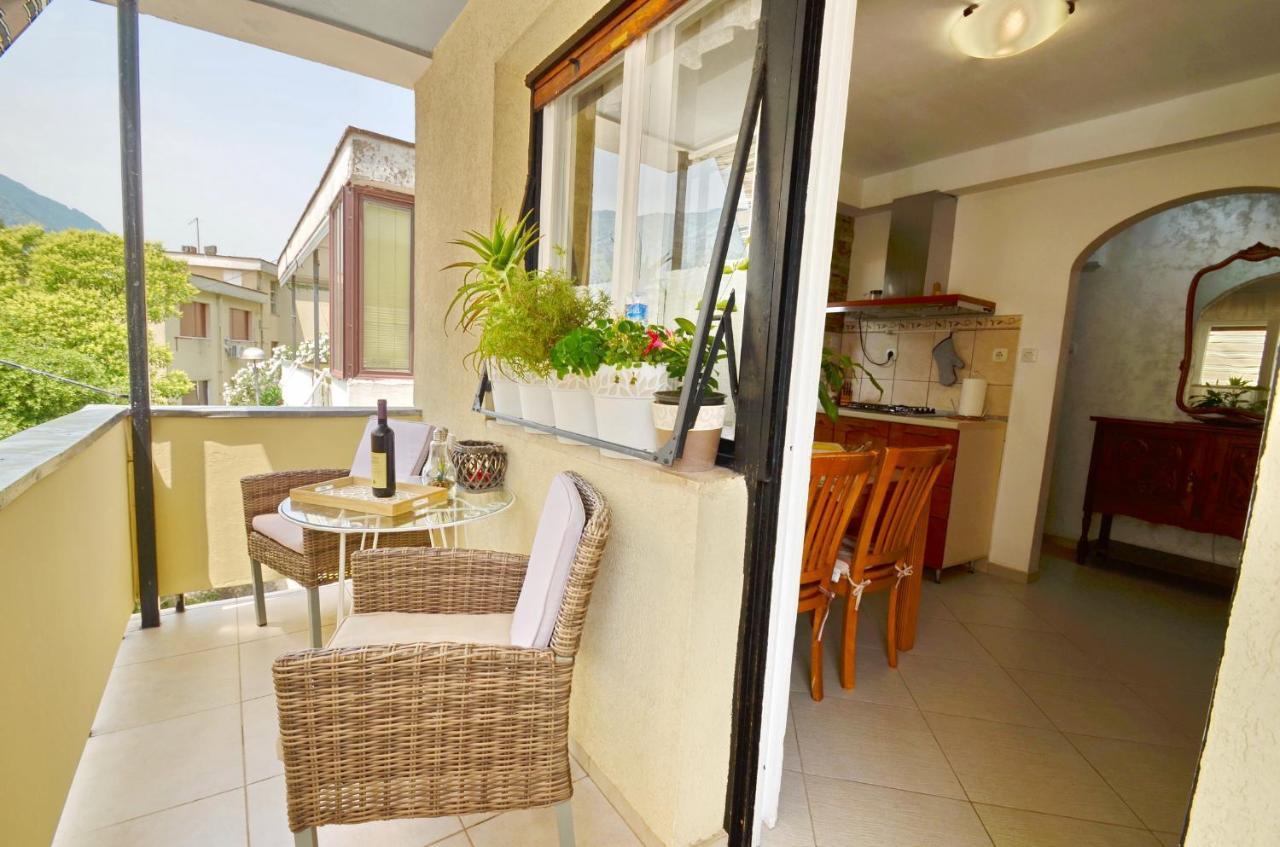 Apartment Oaza Kotor Eksteriør billede